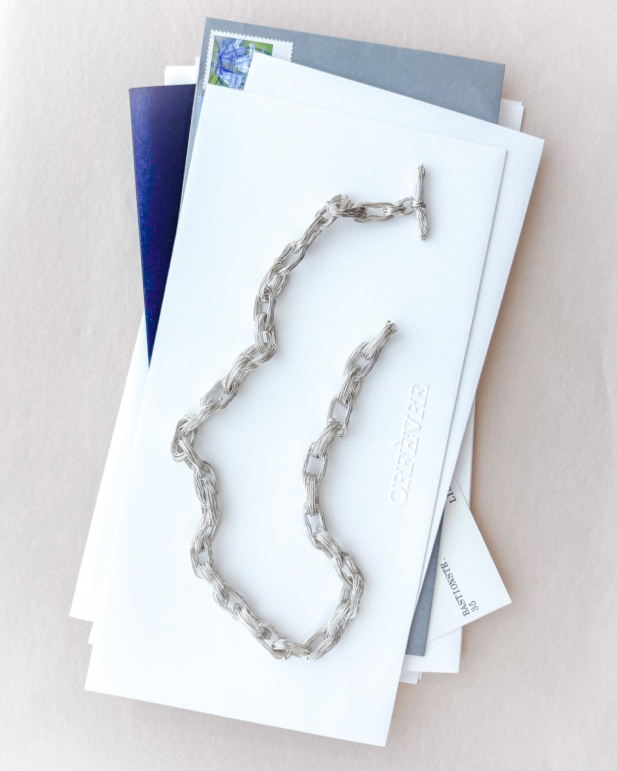 YARN by Lisa Scherebnenko