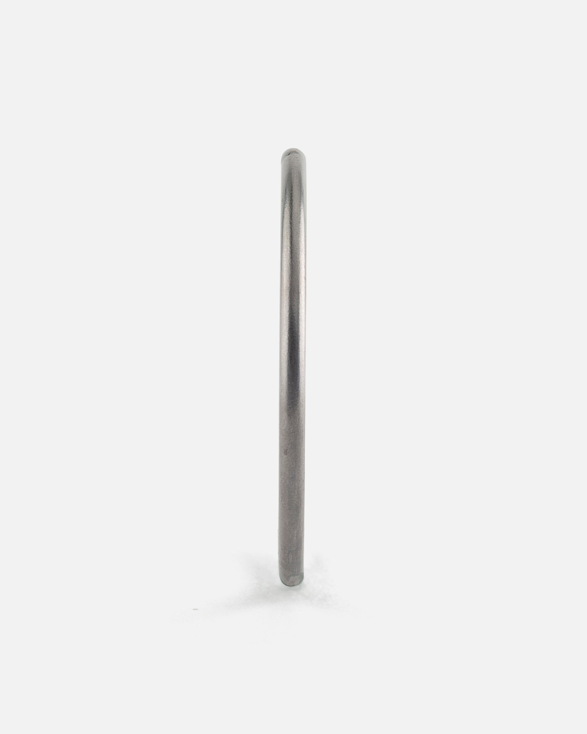 Navel Bangle in Tantalum 4mm