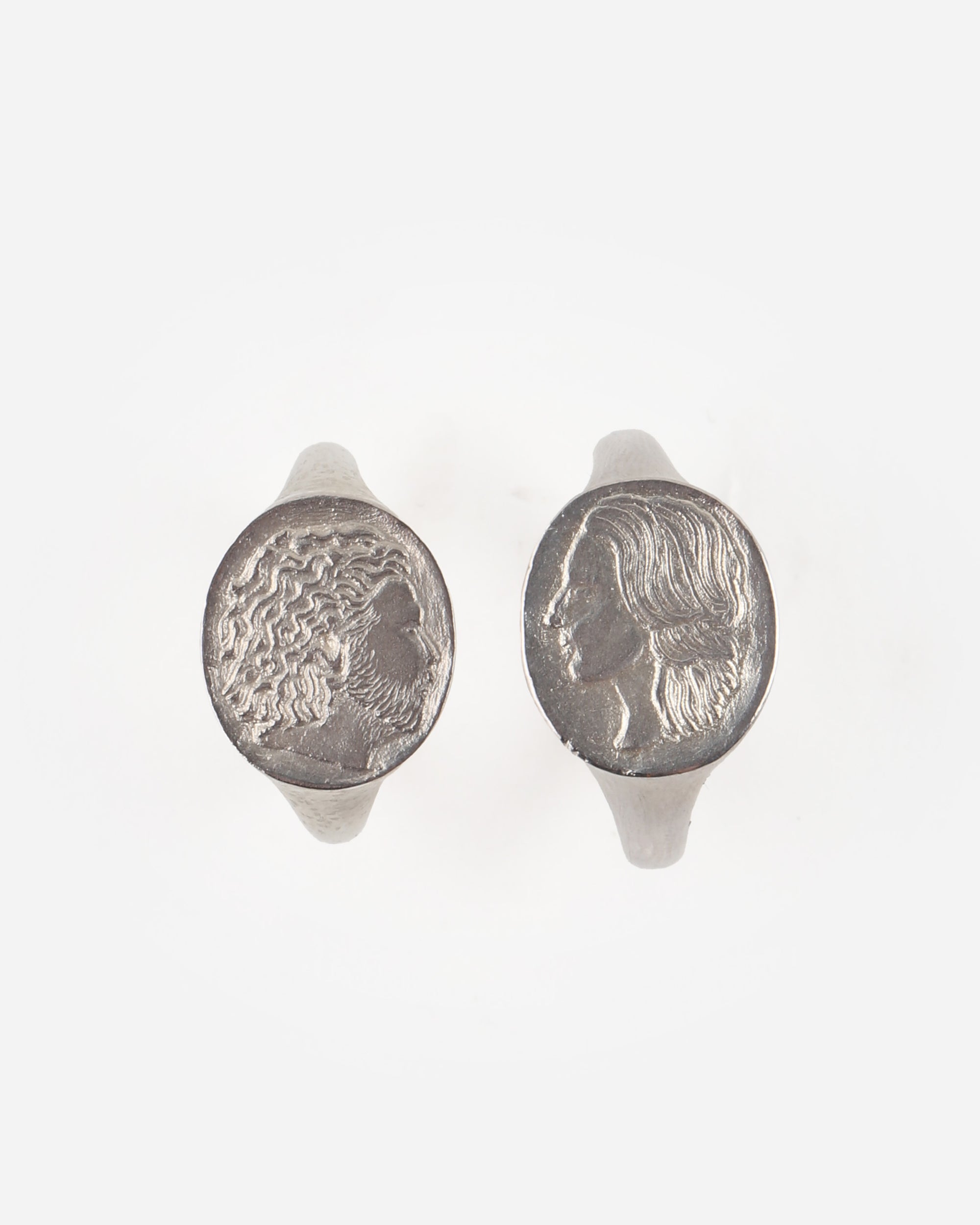 Portrait Ring