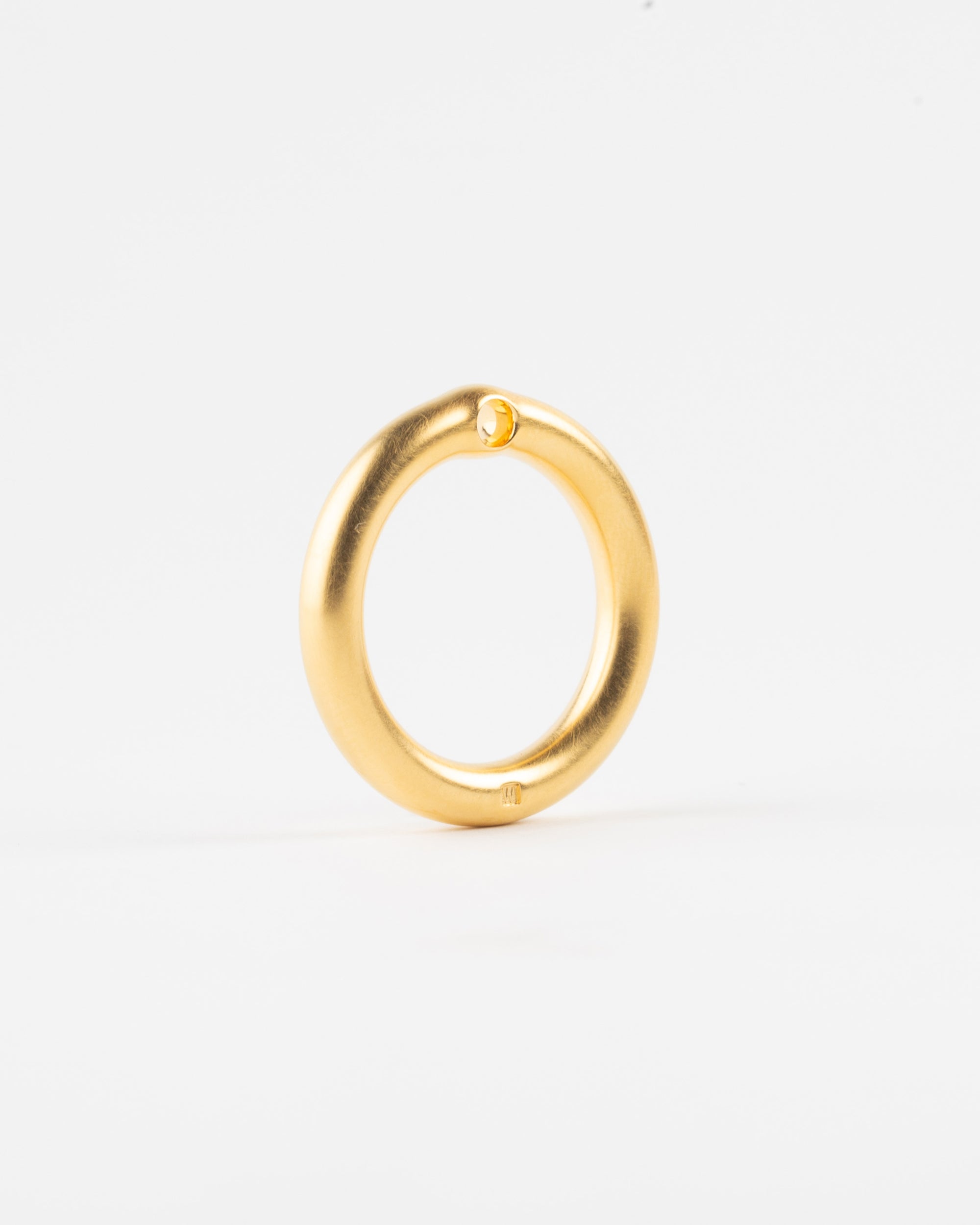 COMPRESSED RING