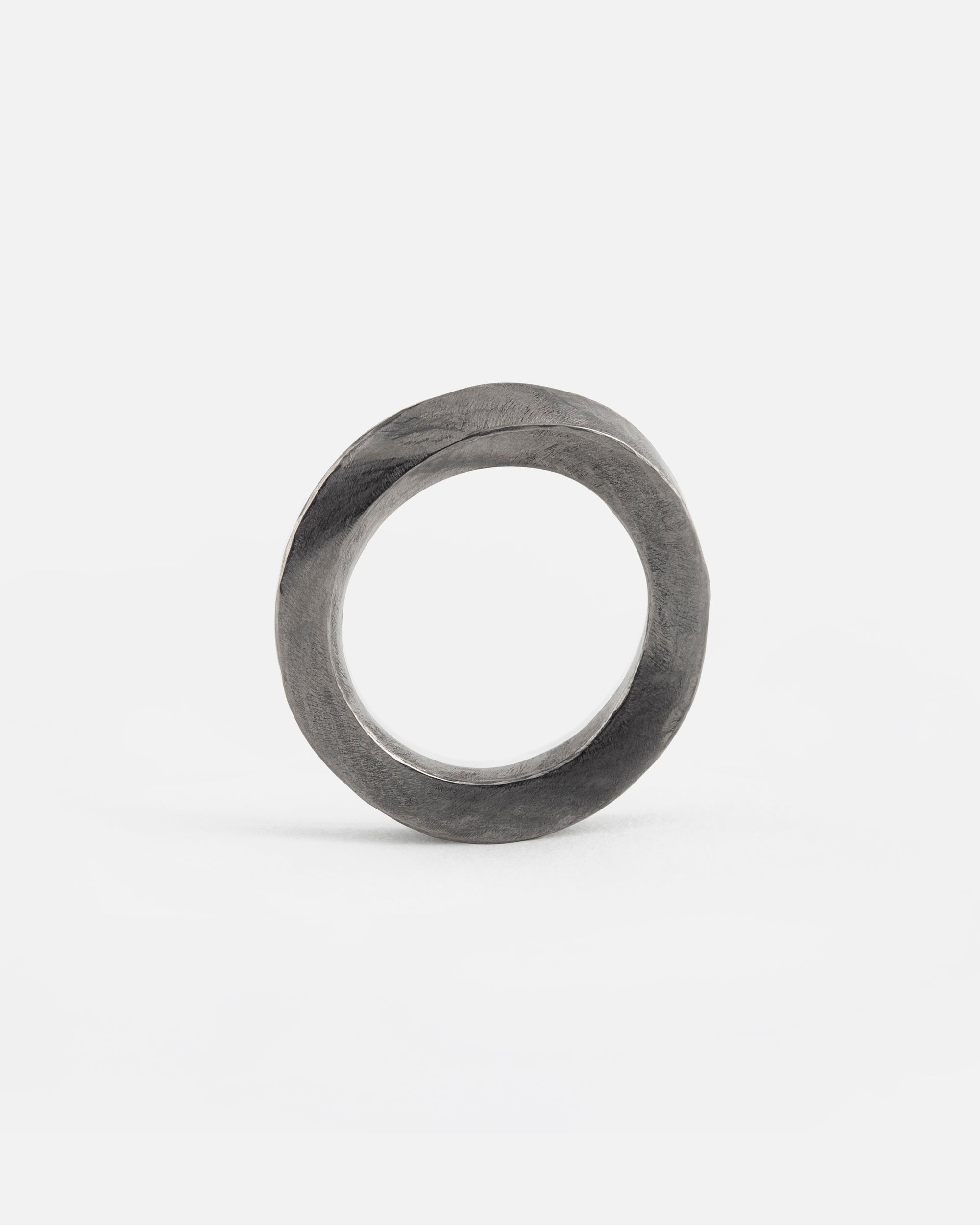 Hammered Mobius Ring in Tantalum