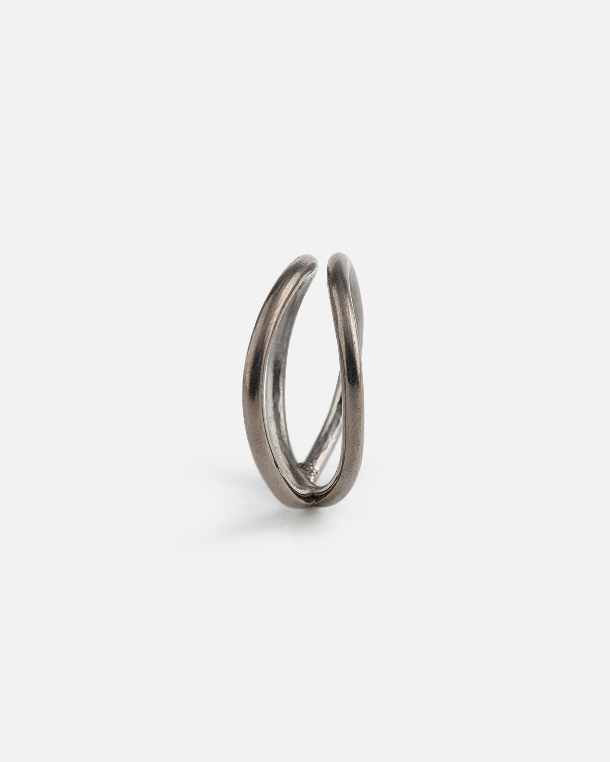 Tantal Ring with Two Curves