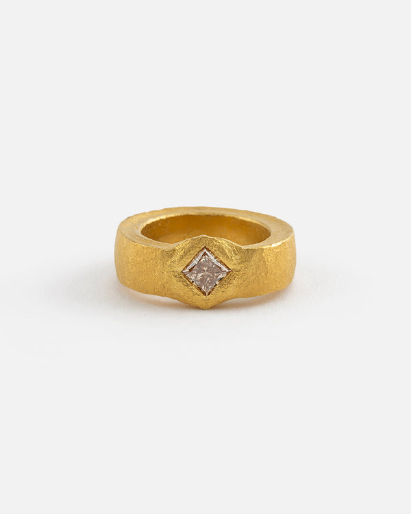 Pillow Ring in Gold