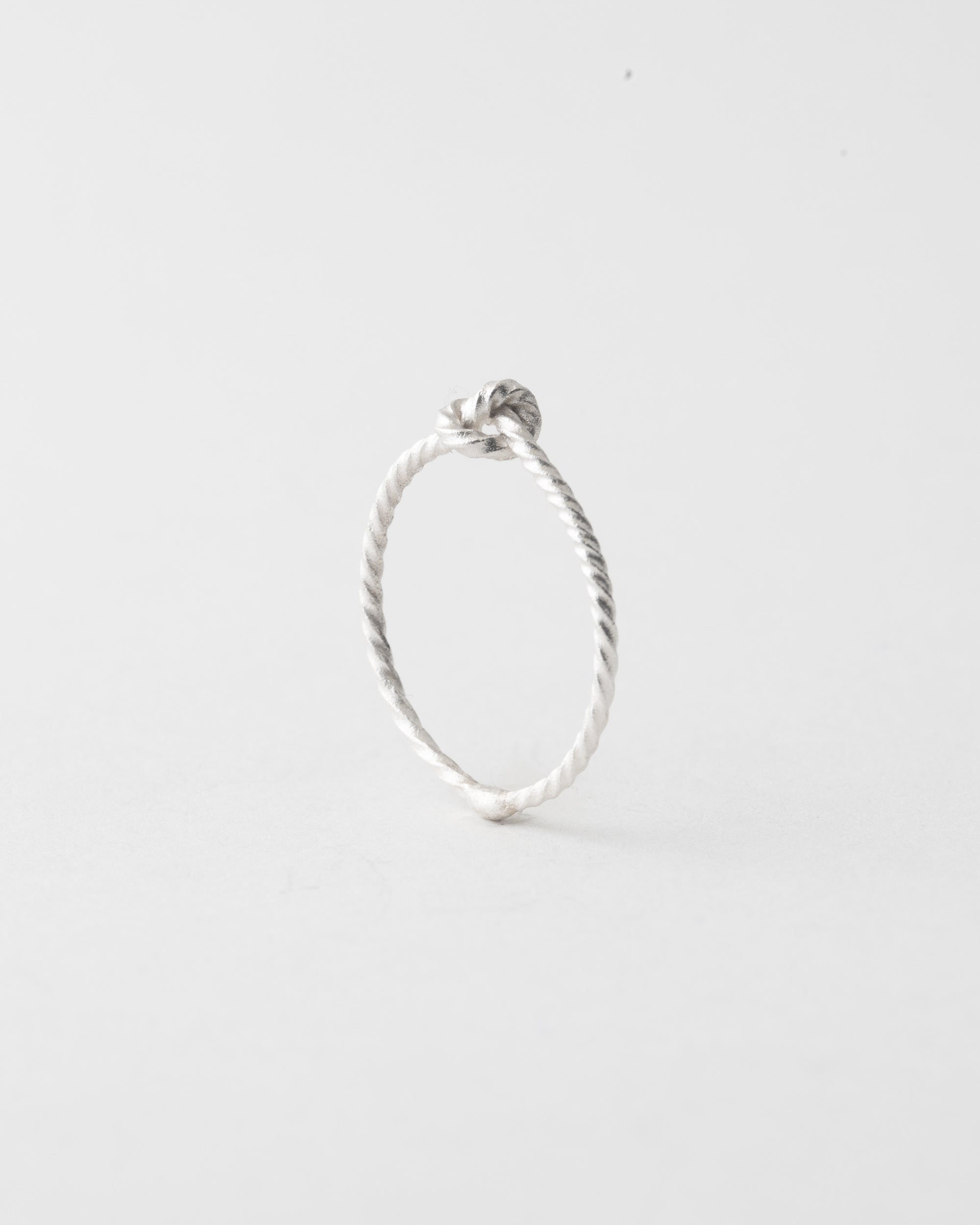 ROPE KNOT RING