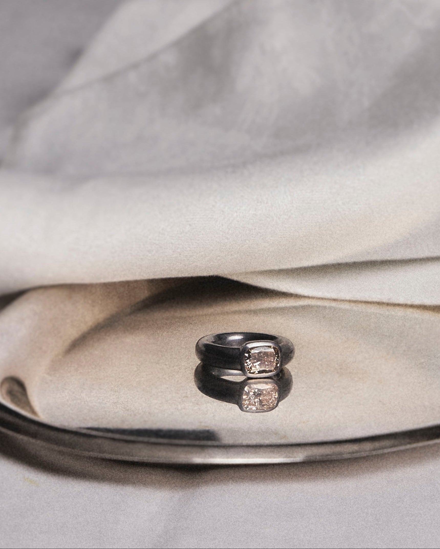 Tantalus Ring