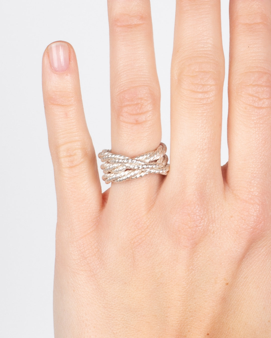 Rope Crossed Ring